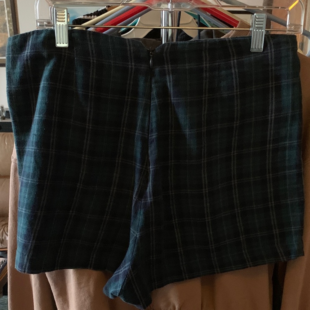 Pull&Bear Dark Plaid Mini Skirt - Picture 2 of 3